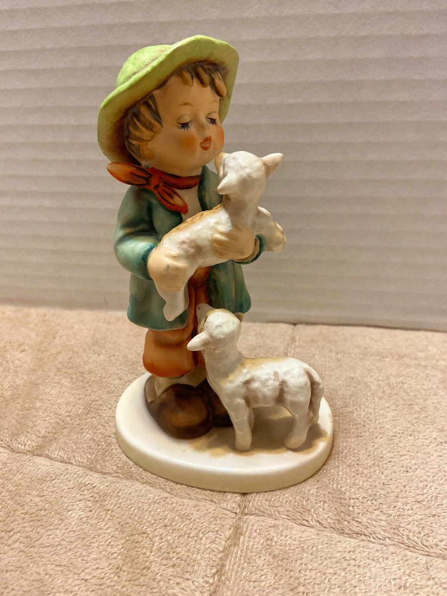 Hummel rare Mint Shepherds Boy 64 Boy With 2 Lambs 6 Inches