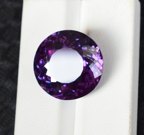Most Valuable 42 CT Round Cut Russian Color Changing Alexandrite Round Gemstone - Picture 2 of 11