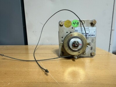 EDO-AIRE Pitch Servo PN:1C508-1-529P, As Removed