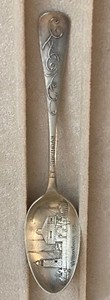 R. Wallace & Sons Ft Dearborn 1830 Chicago Souvenir Spoon 5-7/8"