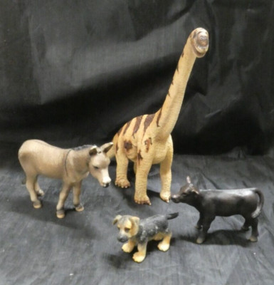 Lot of 4 Schleich Animals