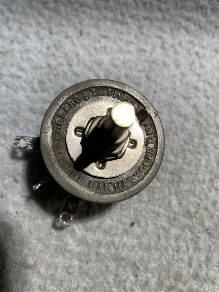 CLAROSTAT 2500 OHM 25 VATIOS REOSTAT usado Foto 2 de 3