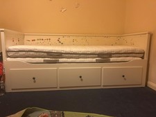 kids bed with mattress