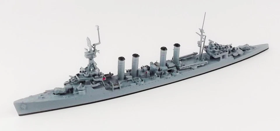 Neptun 1343B US Light Cruiser Detroit 1944 1/1250 Scale Model Ship - Image 2 of 2