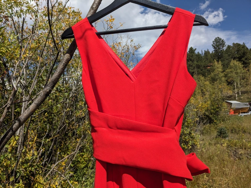 J. Mono Crew Rojo Pierna Ancha Envolvente Pajarita Cerradura Espalda Sin Mangas Talla 4 Pequeño Foto 4 de 4