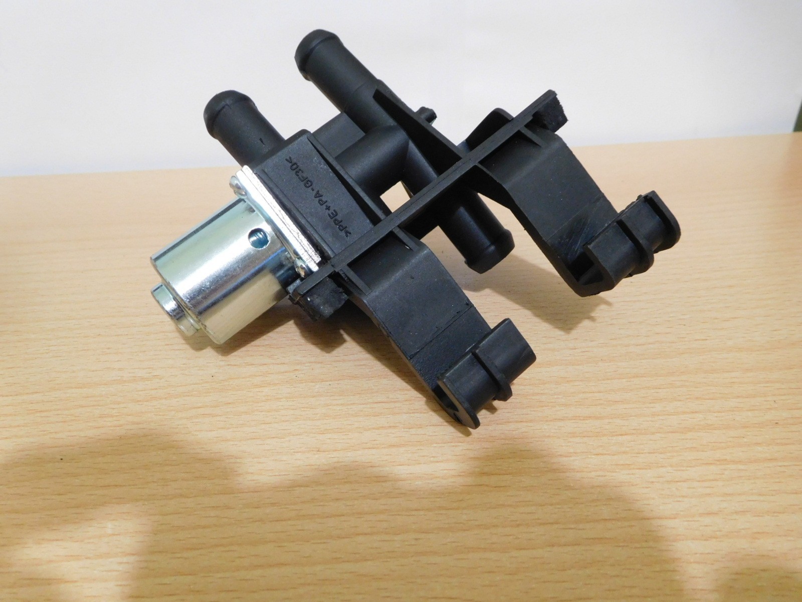 Heater Control Valve Ford Courier Fiesta KA Puma Transit Street Mazda 121 New.