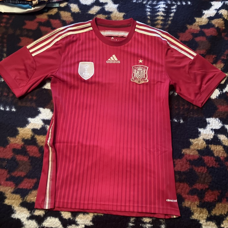 Adidas Men’s Spain 2010 FIFA World Champions Jersey Size Medium MINT!!!