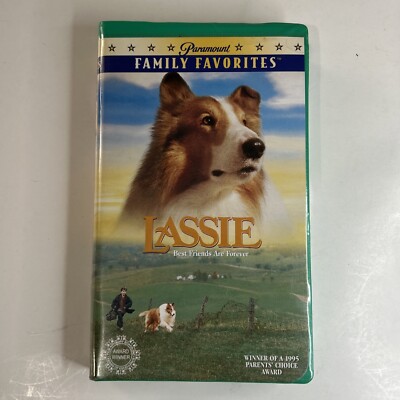 Paramount Family Favorites Lassie Clamshell VHS, 1994 Preowned