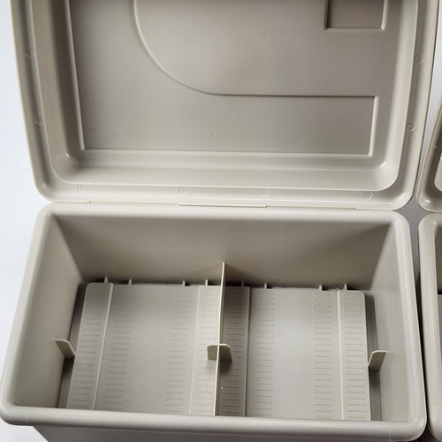 Vintage ALPHA Beige Multi-Media Organizer Set Of 2 Each Holds 40 3.5” Disks - Afbeelding 5 van 11