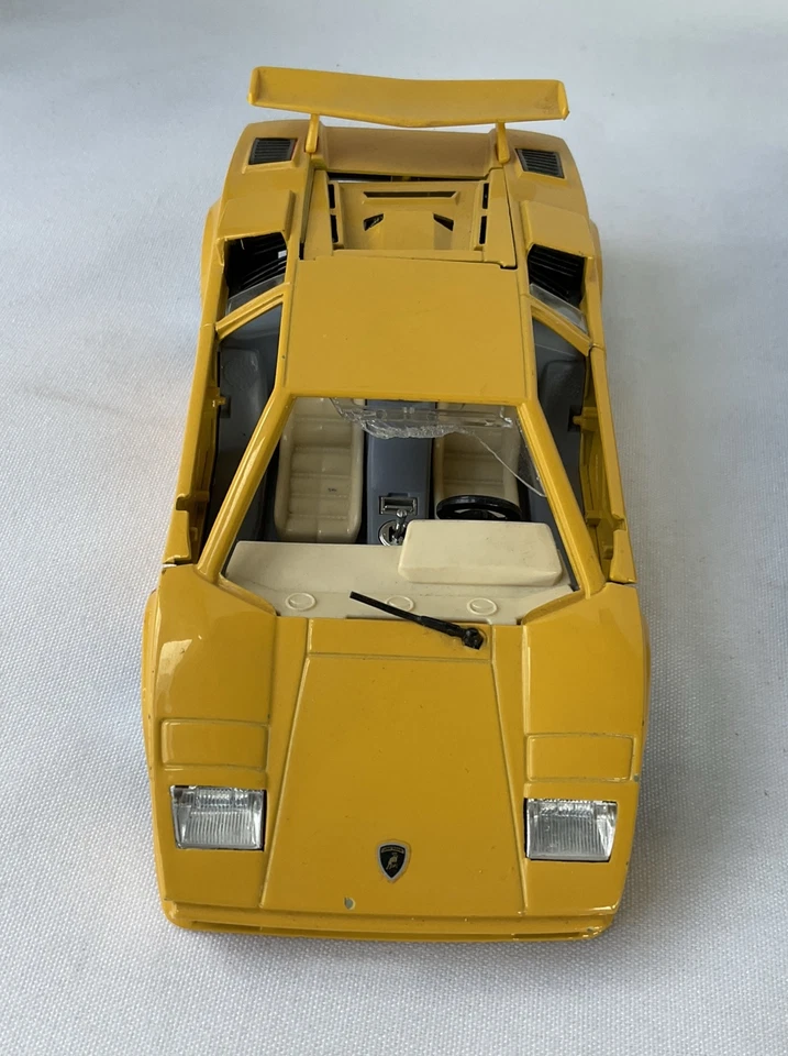 4 - Urago / Speedway Ferrari / Lamborghini / Jaguar / Corvette Diecast Car Lot - Image 2 of 4