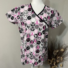 NWT I Love Scrubs Scrub Top Women's Small Heart  Cancer Ribbon Print Pink Black