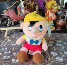 8" Walt Disney Animated Film Classic PINOCCHIO Plush Doll