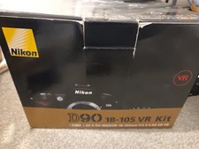 Nikon D90 DSLR Camera with AF-S 18-105mm VR Lens Kiit