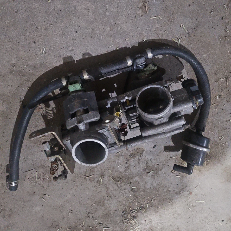 2000 DUCATI 900 900SS 750 600 СУПЕРСПОРТ КОРПУСА ДРОССЕЛЬНОЙ ЗАСЛОНКИ ВПРЫСК 98-02 D10 - Изображение 4 из 4