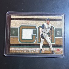 *** ERROR *** 2003 Fleer Genuine Article Jersey #RJ Randy Johnson - Pedro back