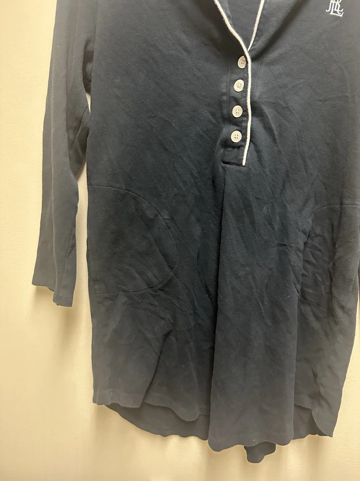 Camisa para dormir mediana Lauren Ralph Lauren para mujer con botones negra logotipo liso Foto 3 de 4