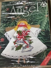 Design for the Needle Pin Pals Counted Cross Stitch Kit #1442 Silver Bell Angels