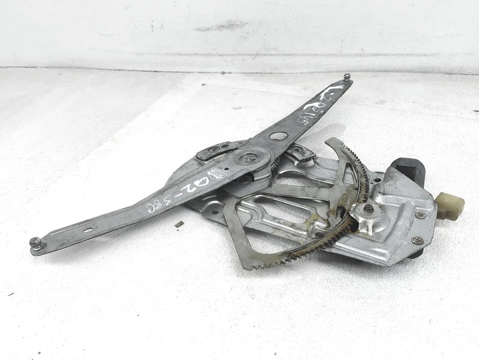 1999-2006 Volvo S80 Regulador de Motor de Janela de Energia da Porta do Motorista Frontal 30784572 - Imagem 3 de 4