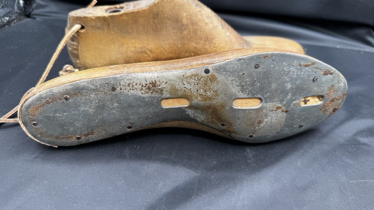 Antique Wooden Cobbler Shoe Forms Tools Set Of 2 Shoemaker View 5