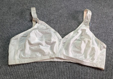 Simply Basic White bra 42D Unlined Wirefree Full Coverage Daily Comfort Lace NEW