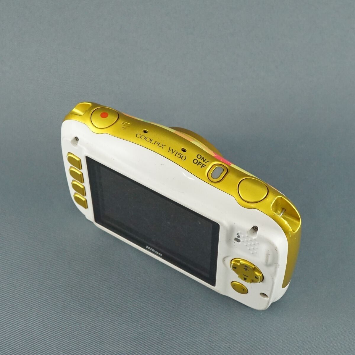Nikon COOLPIX W150 13.2MP Waterproof Digital Camera - Resort Nikon COOLPIX W150 13.2MP Waterproof Digital Camera - Resort