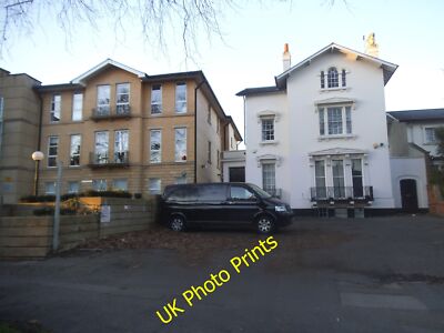 Foto 6x4 Häuser an der London Road, Lesung c2015