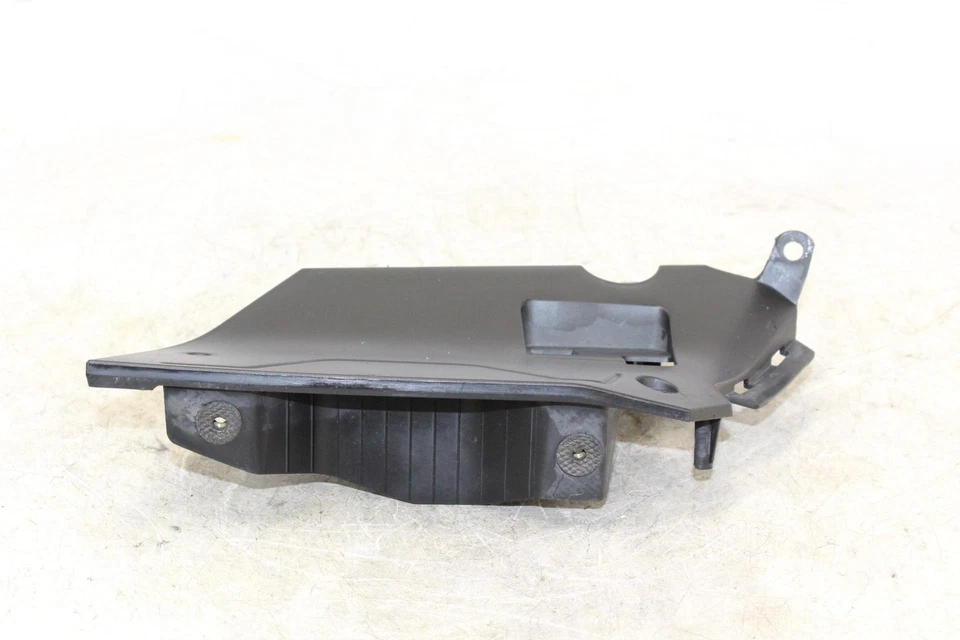 Yamaha Fz09 2015 panel de cubierta lateral izquierdo 1RC-2172E-00-00 Foto 2 de 4