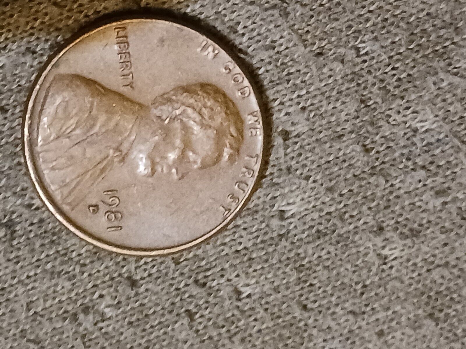 1981 D Penny Error Double Struck Reverse And Struck Off Centered rare-pennies-worth-money-1982-penny-error-coins-youtube