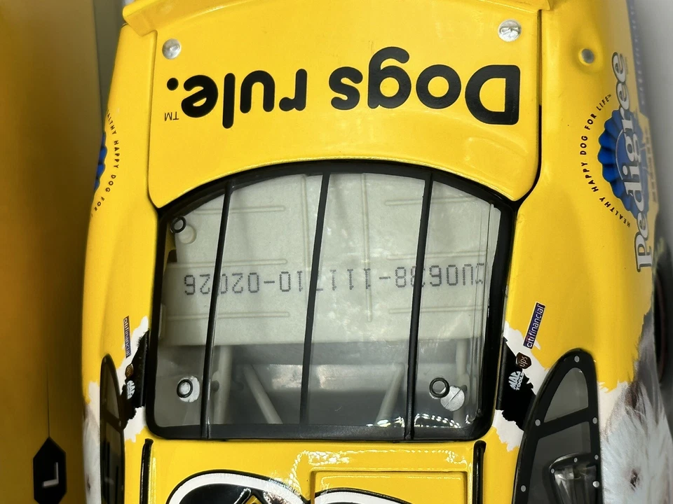 Acción 1:24 Esquema de Pintura Especial Elliott Sadler #38 Pedigree 2006 Foto 3 de 3