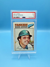1977 Topps Reggie Jackson #10 New York Yankees Baseball PSA 3 VG Base Set