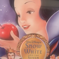 Walt Disney Snow White and the Seven Dwarfs DVD Movie Animation