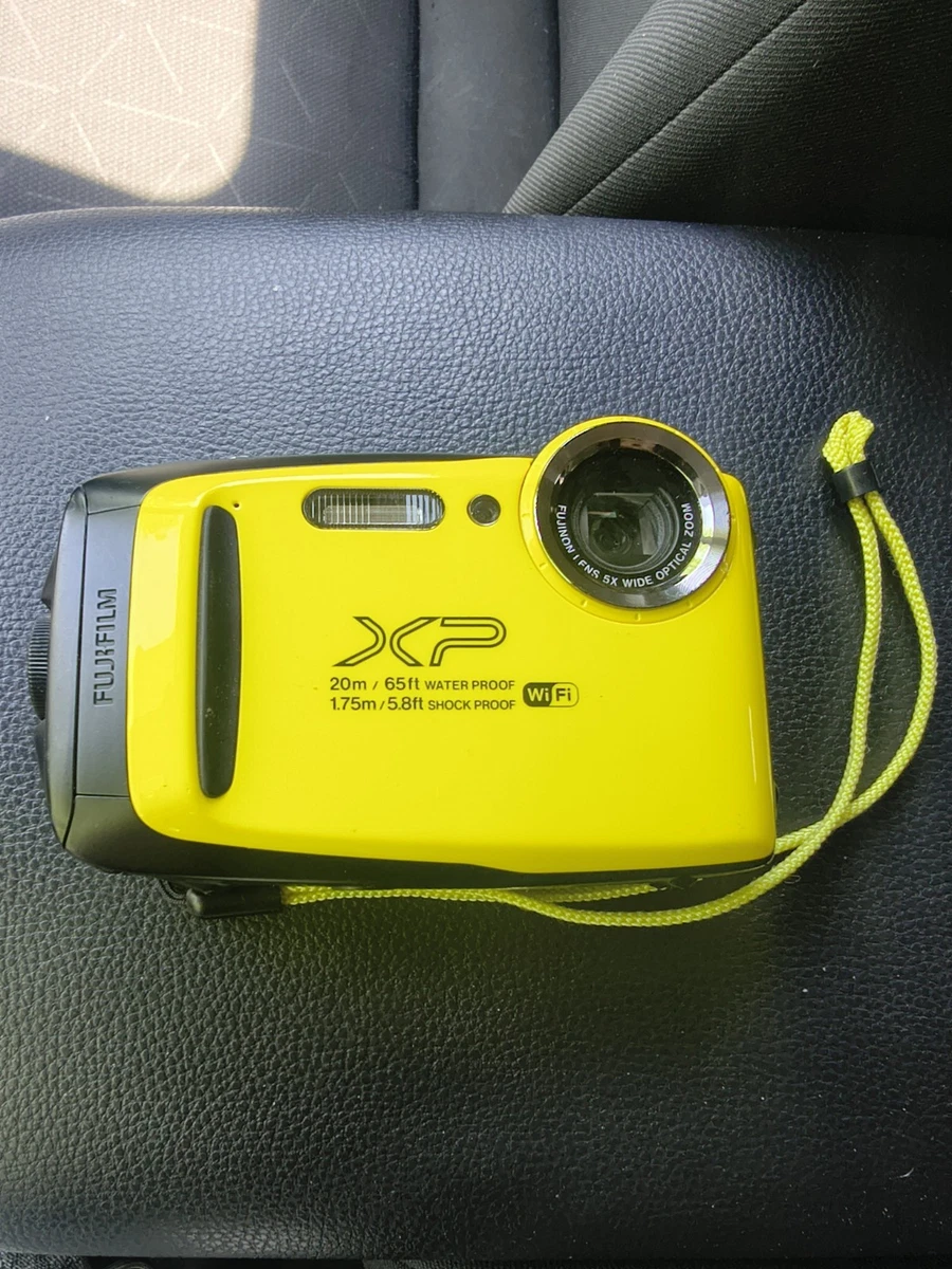 Preços baixos em Câmeras digitais Fujifilm FinePix XP130