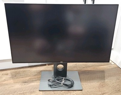 Dell U2717D UltraSharp 27-inch QHD 2560 x 1440 IPS Monitor Pre