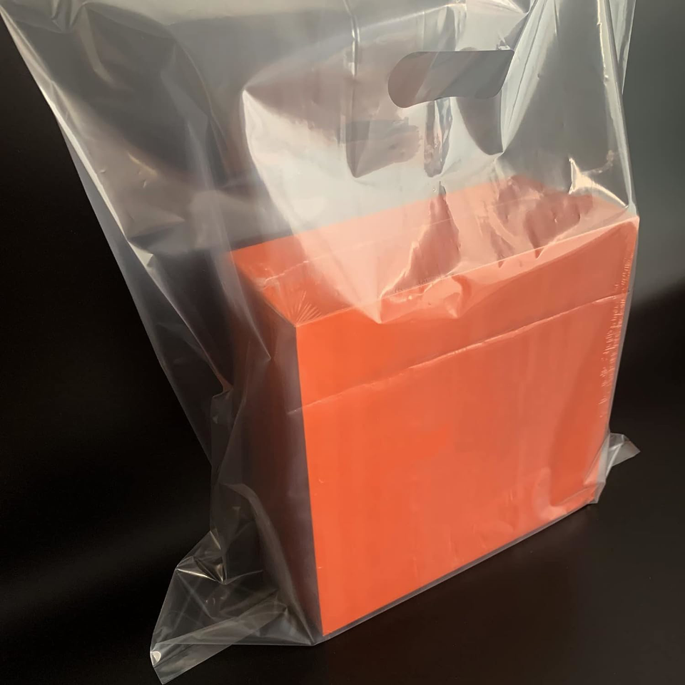 100 Pack 15"x18" Clear Plastic Shopping Bags with Handles,Clear