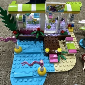 LEGO Friends 41315 Heartlake Surf Shop 186 Piece Building Set Complete Retired
