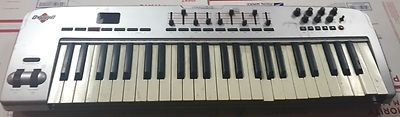 M-Audio Oxygen 49 USB midi keyboard controller