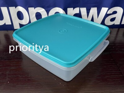 Tupperware Square Away Goody Box Container 2L/8 cup Clear w/ Blue Seal New