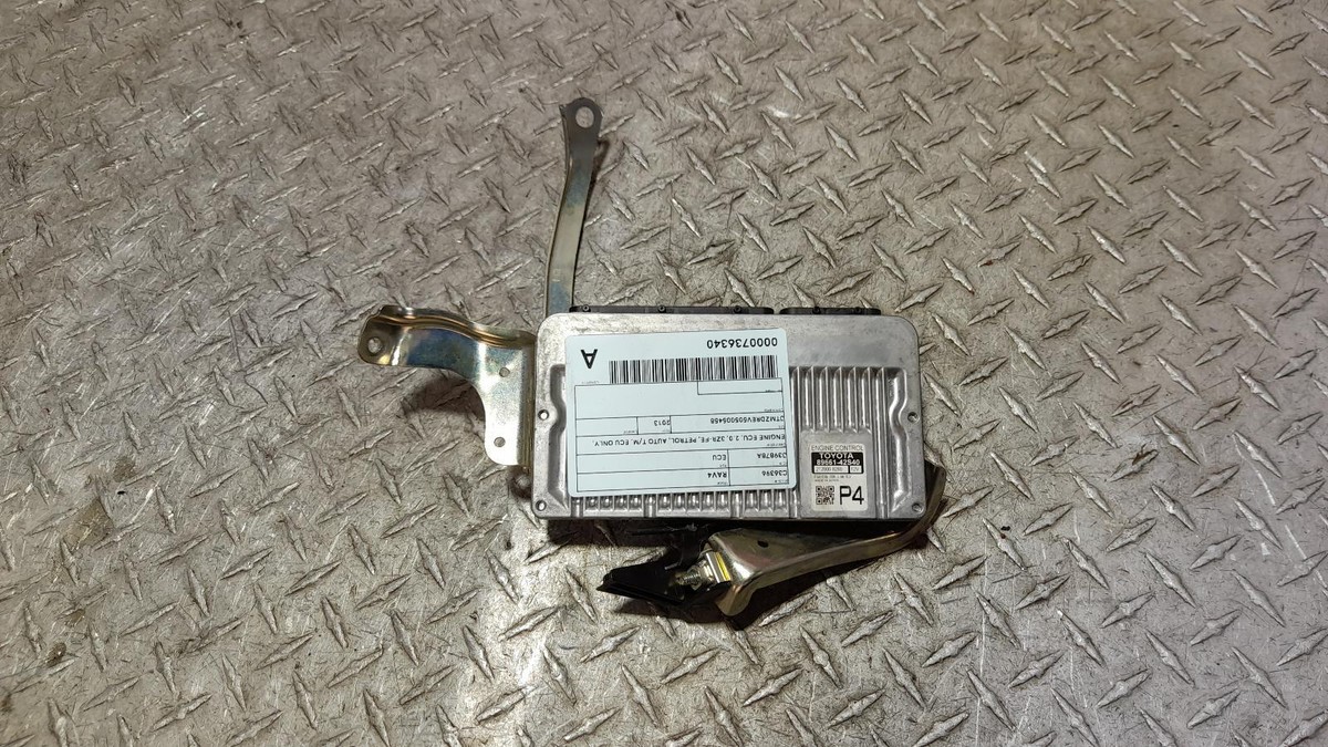 Toyota Rav4 Engine ECU 2.0 3zr-fe Auto Zsa42r PN 8966142S40