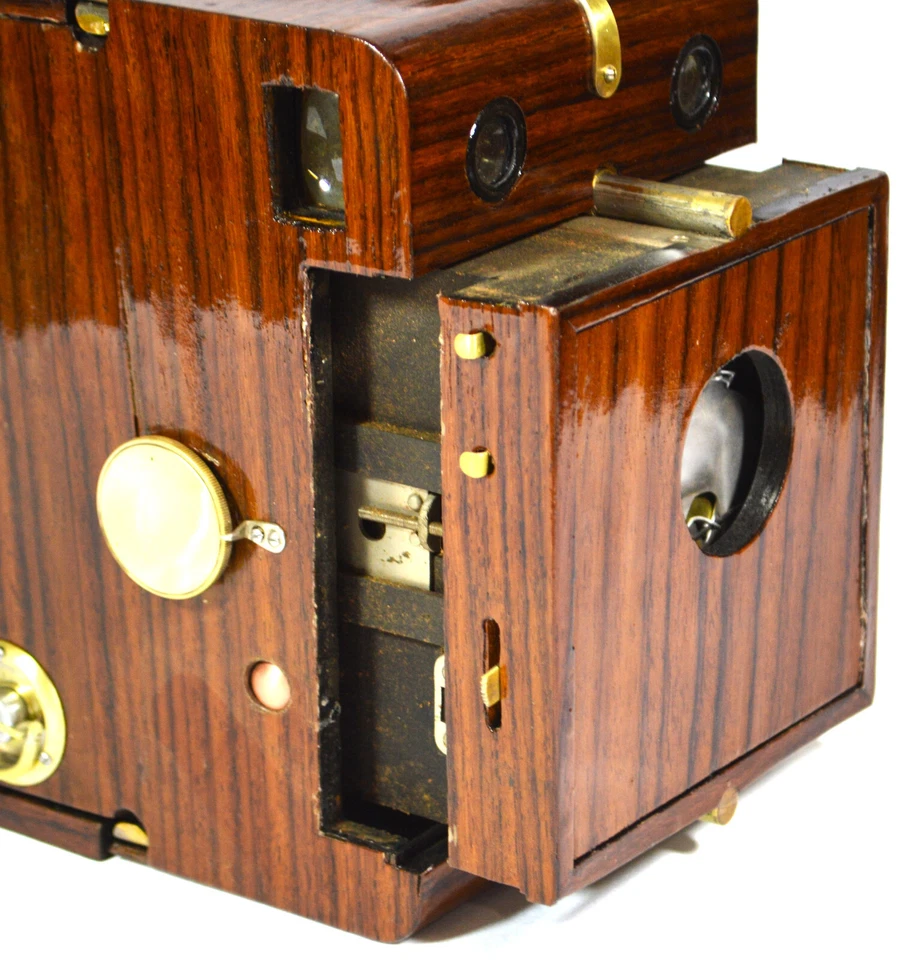 CAJA CÁMARA ANTIGUA KODAK ENFOQUE RÁPIDO Nº 3B MODELO C 111-116 años PANDRO DE ROSA PERSONALIZADO Foto 2 de 4