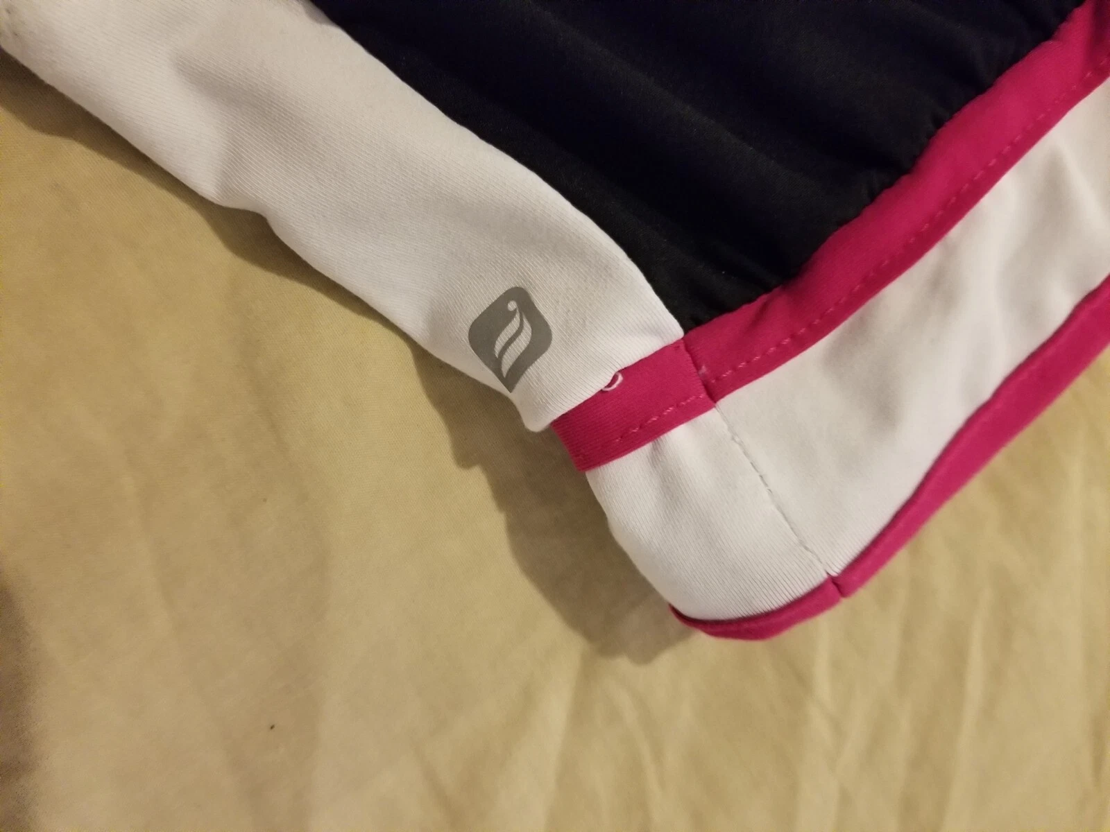 fabletics athletic gym workout shorts