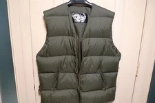 BARBOUR- A858 DOWN FILLED LINER - ZIP FRONT - MADE IN ENGLAND -SIZE 52 -PRISTINE