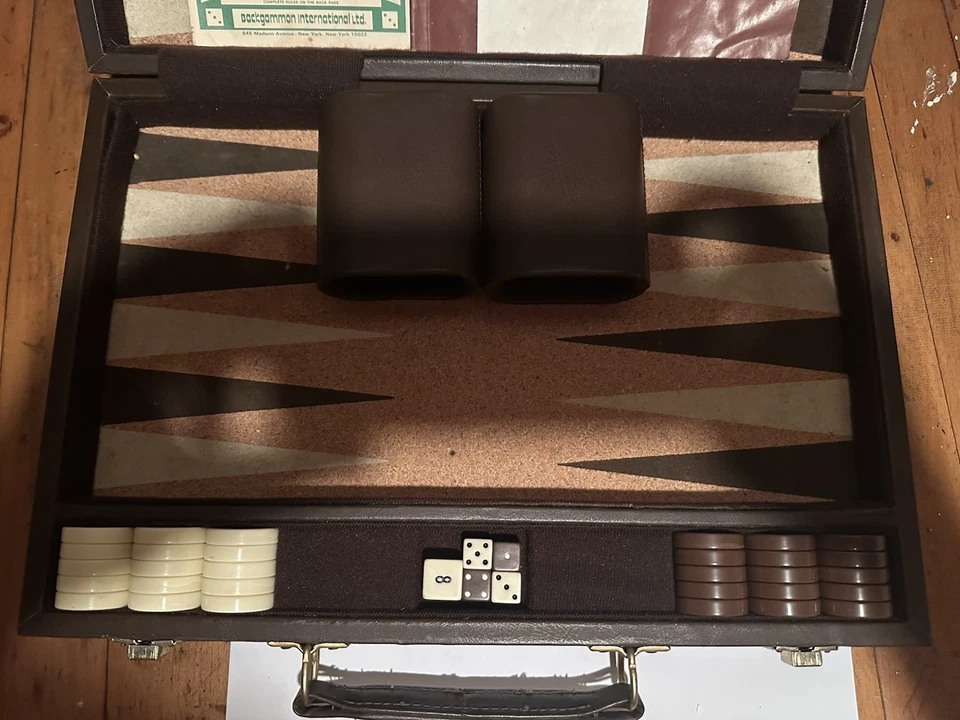 Vintage Backgammon Set by Backgammon International Ltd. - Image 4 of 4