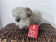 Castleton Crafts Scottish Blackface/Yarn Sheep Figurine with tag