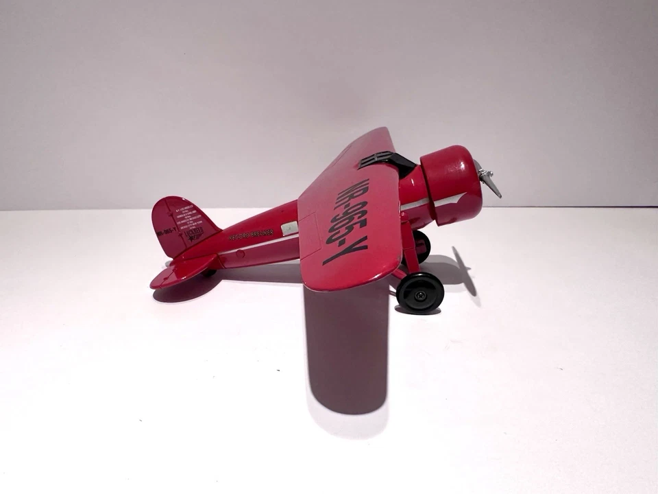 Amelia Earhart Vega Lockheed Tail Dragger Plane Metal Bank NR-965-Y - Image 4 of 4