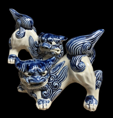 VINTAGE USHIKI ? JAPANESE BLUE FOO DOGS SET OF 2 NO CHIPS