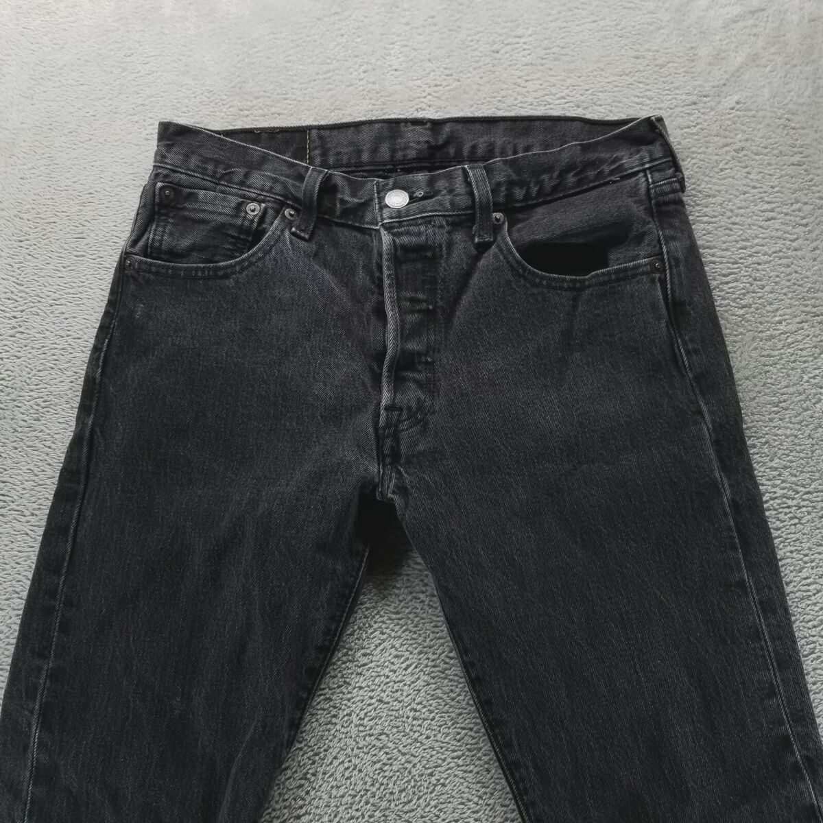 Levis 501 Jeans Mens 30x30 Black Straight Button Fly Mid Levis 501 Jeans Mens 30x30 Black Straight Button Fly Mid