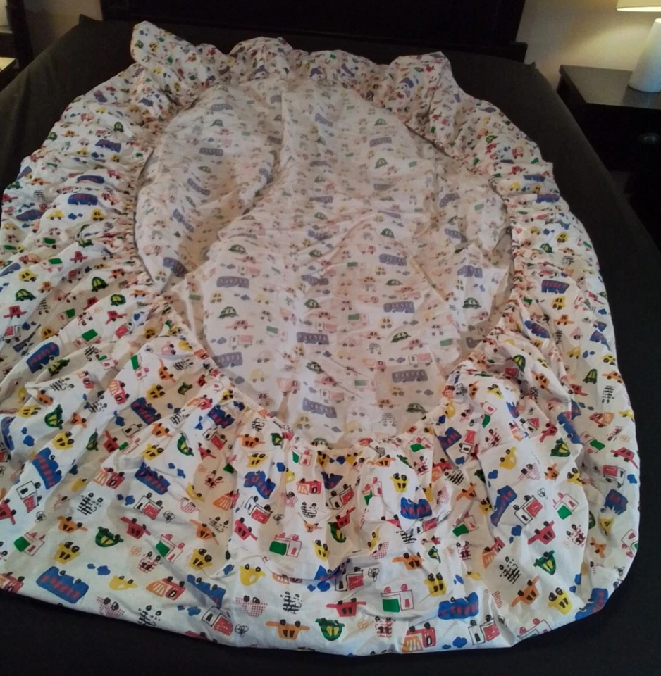 The Company Kids Cars & Trucks Full Fitted Sheet Cotton Vehicles White Red Blue Foto 4 de 4