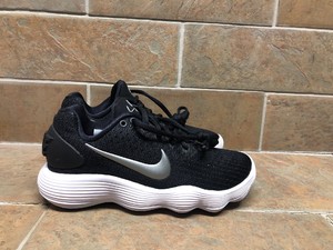 nike hyperdunk womens