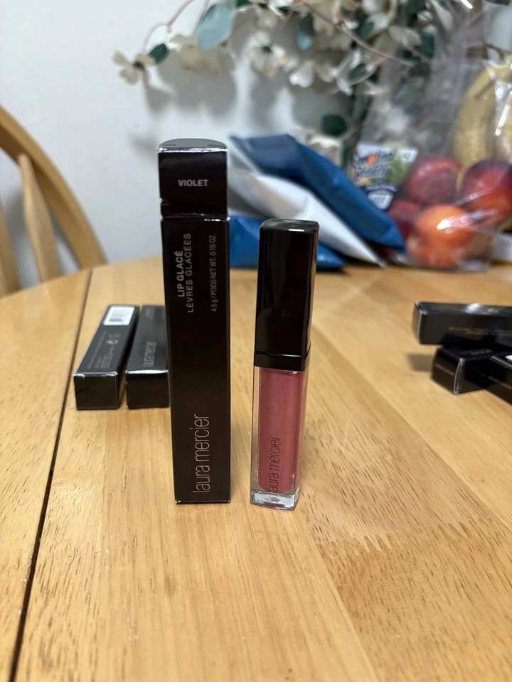 Brillo de labios Laura Mercier 0,15 fl oz. Elige Tono - Nuevo en Caja Raro, NUEVO, Auténtico Foto 3 de 4