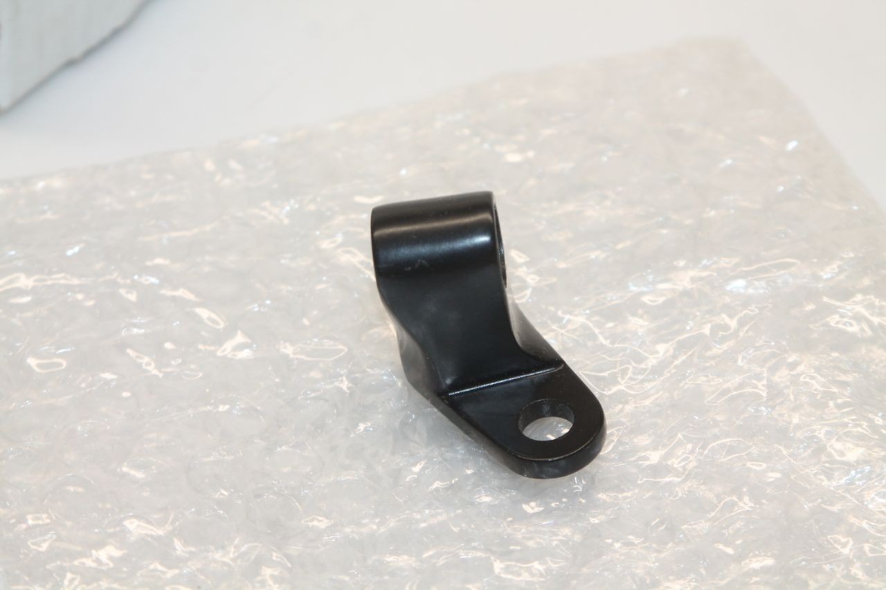 Support clignotant gauche pour Harley Davidson FXSE ref 67800628 original